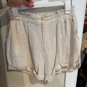 Super comfortable, lightweight, linen like material shorts